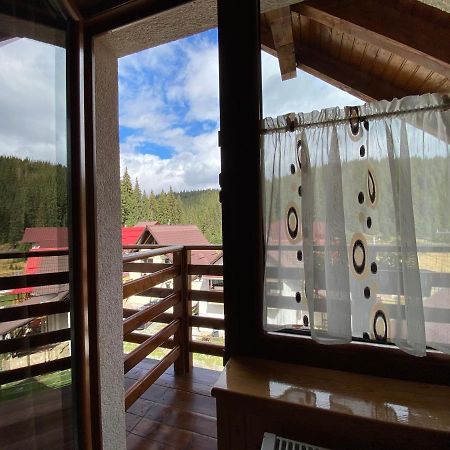 Cabana Ama Hotell Tău Bistra Exteriör bild