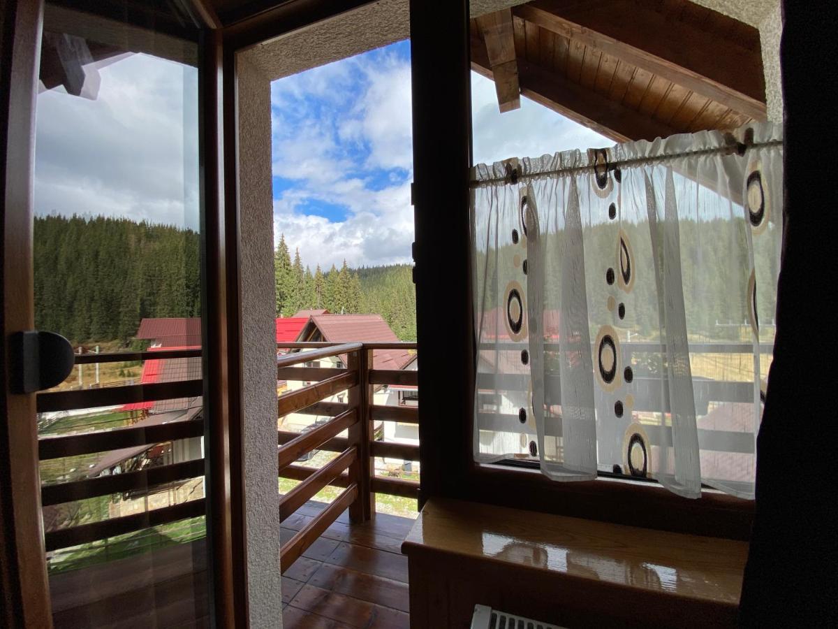 Cabana Ama Hotell Tău Bistra Exteriör bild