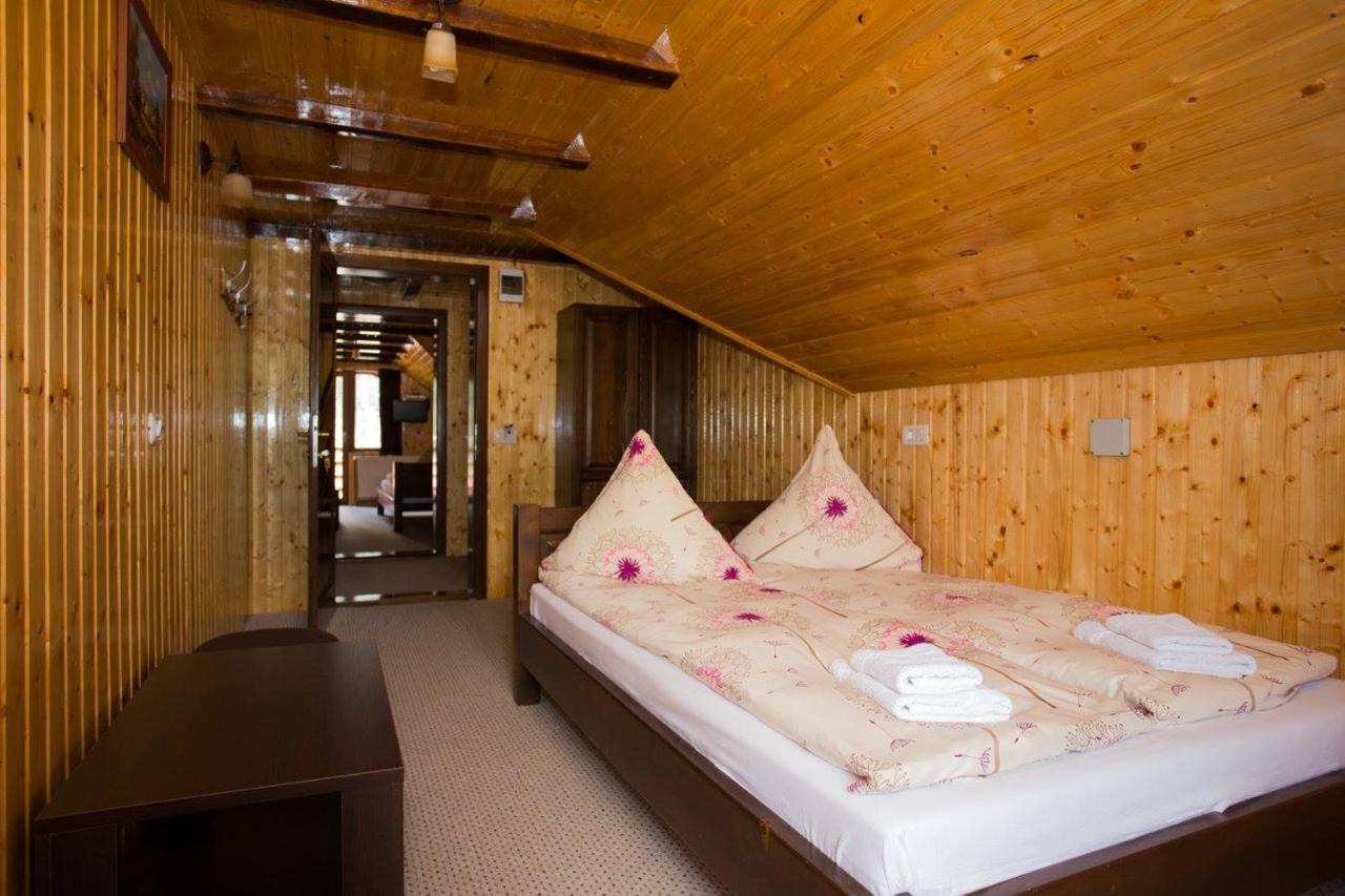Cabana Ama Hotell Tău Bistra Exteriör bild